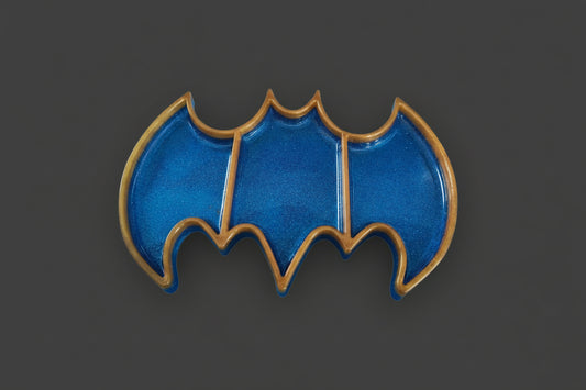Handmade Gothic Bat Trinket Dish – Spooky Resin Home Decor & Jewelry Tray