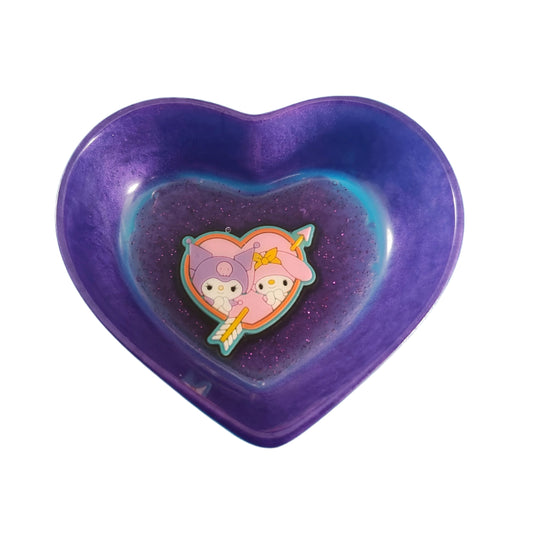 Knickknack - Resin heart trinket dish