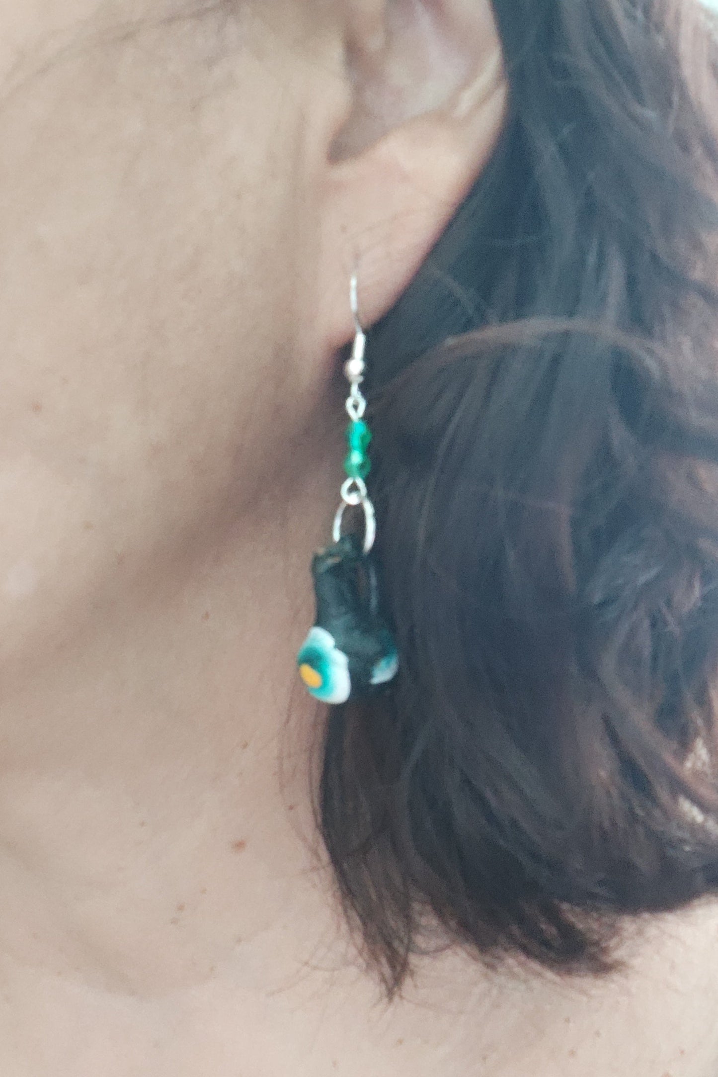 Earrings - Mexican mug with beads on silver hook