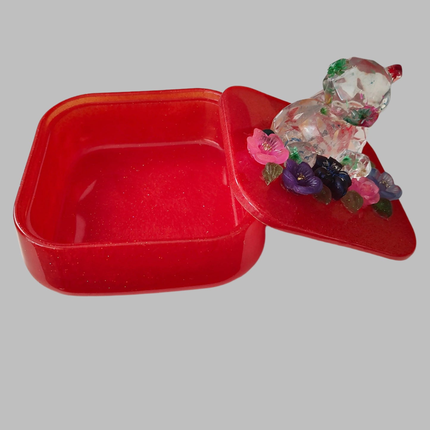 Knickknack - Large resin square jewelry box with bear & flowers lid