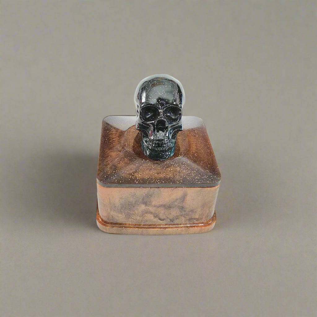 Knickknack - Resin square trinket box with skull lid