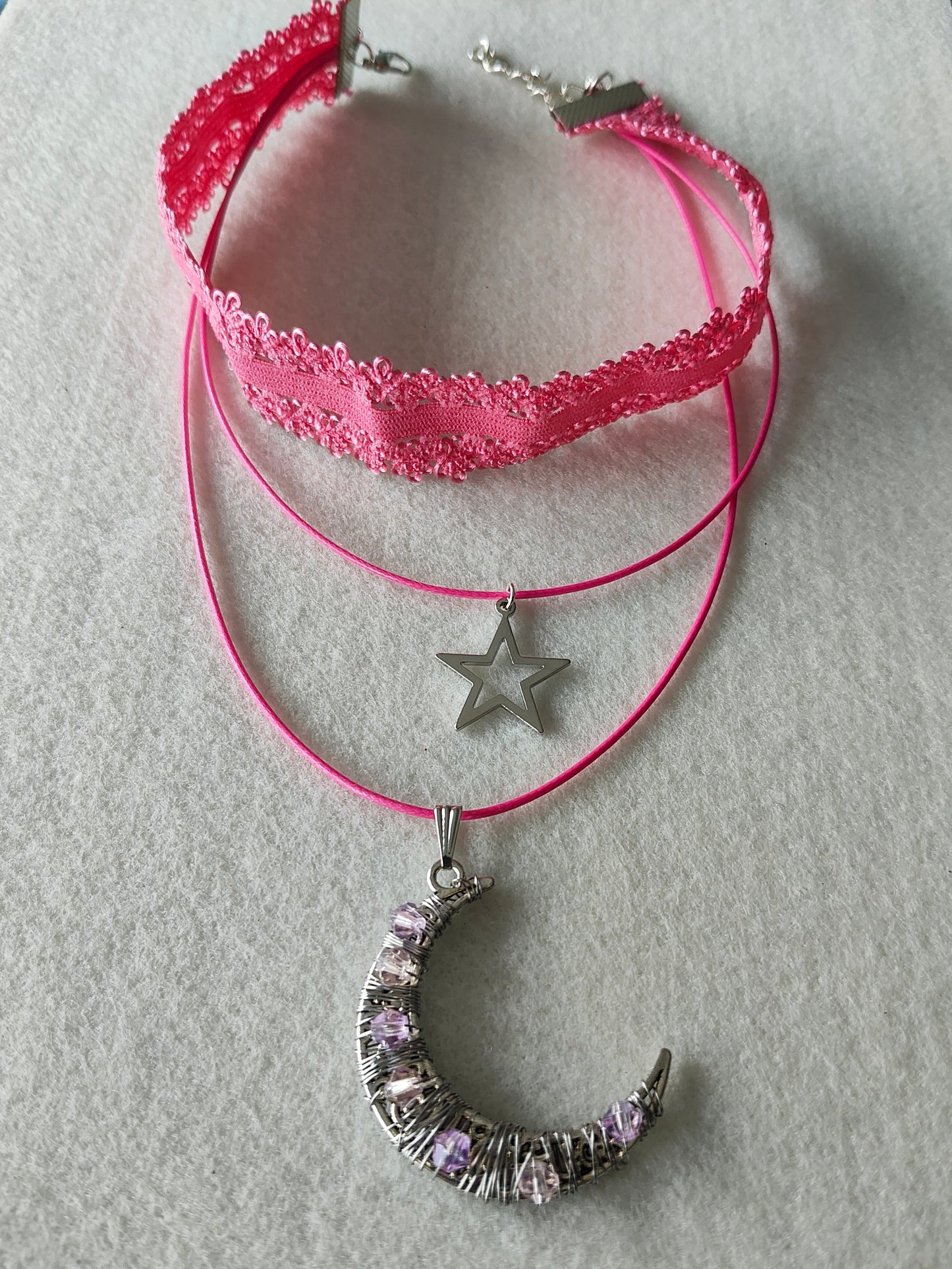 Necklace - Choker colored elastic lace ribbon with two polyester strands and a moon and star silver charm