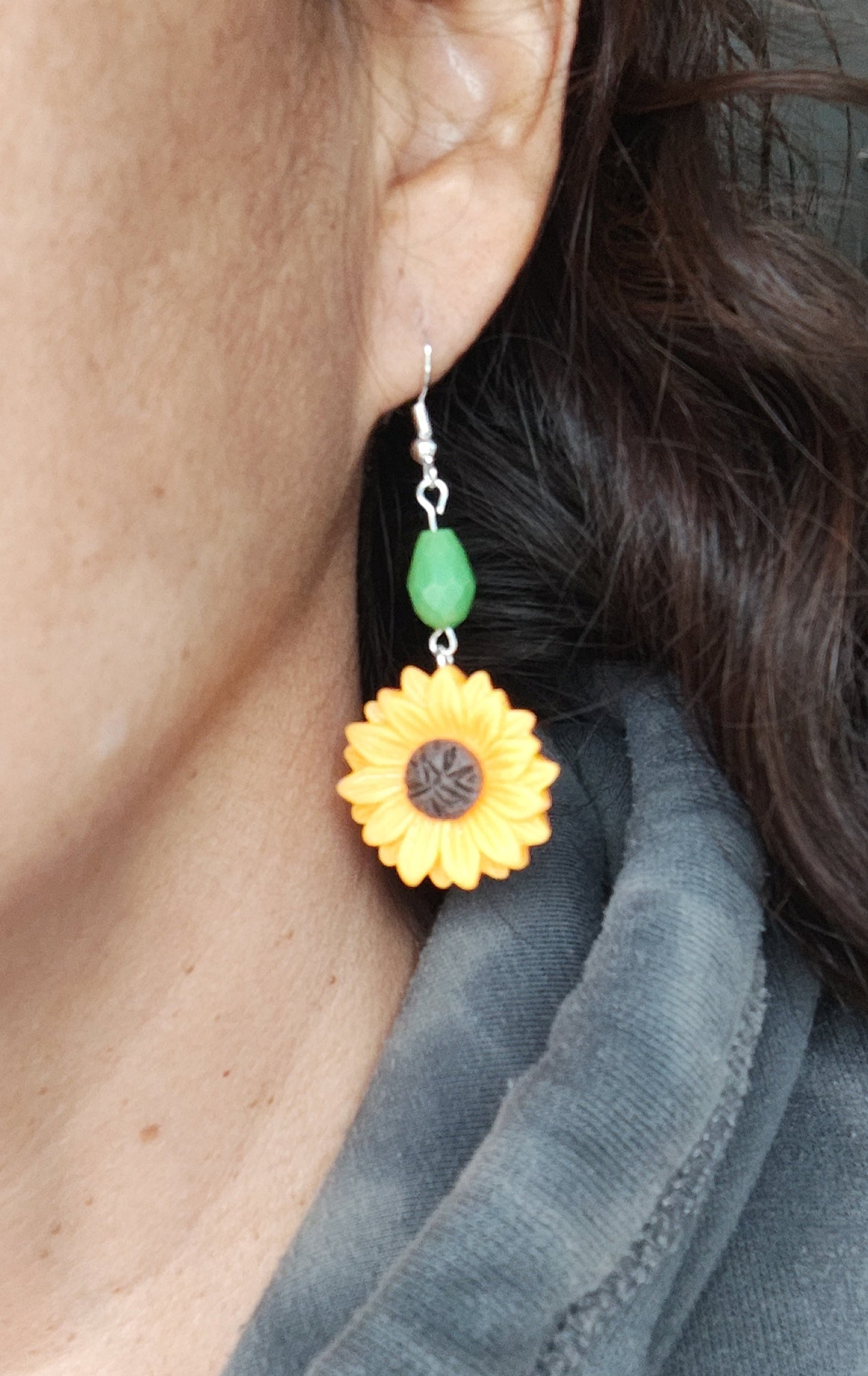 Earrings - Sunflower with green bead on silver hook