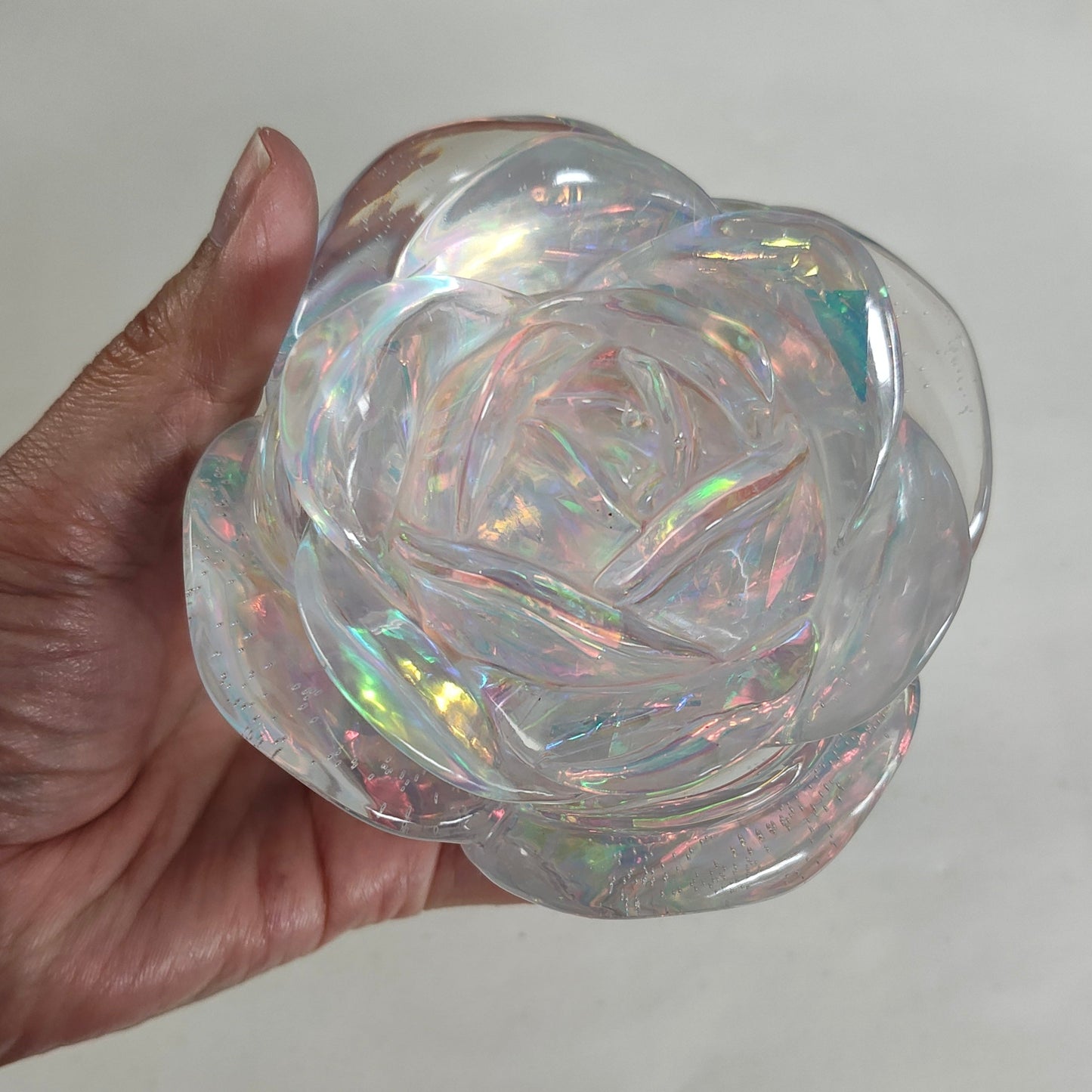 Knickknack - Resin rose trinket with lid