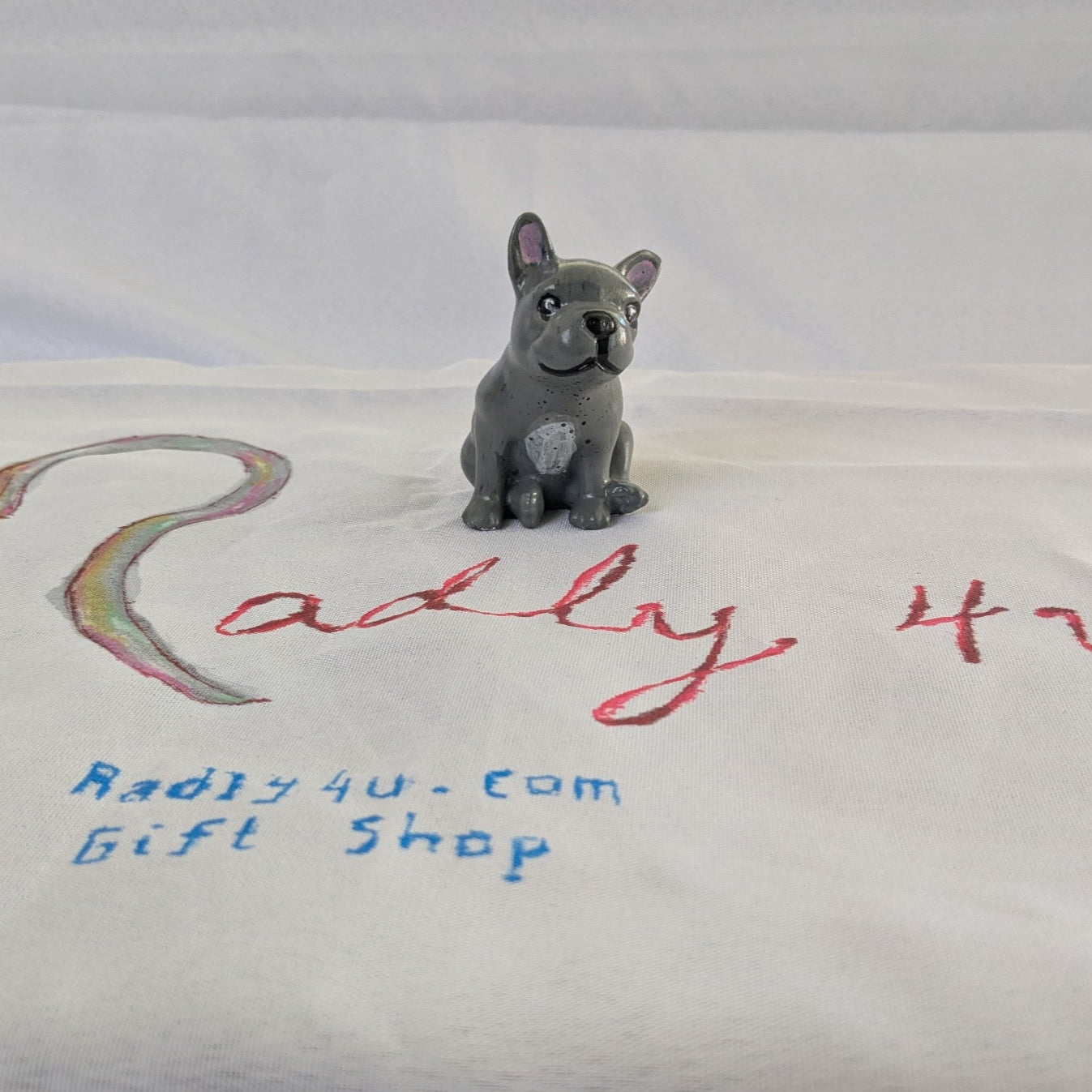 Knickknack - Resin frenchie dog trinket