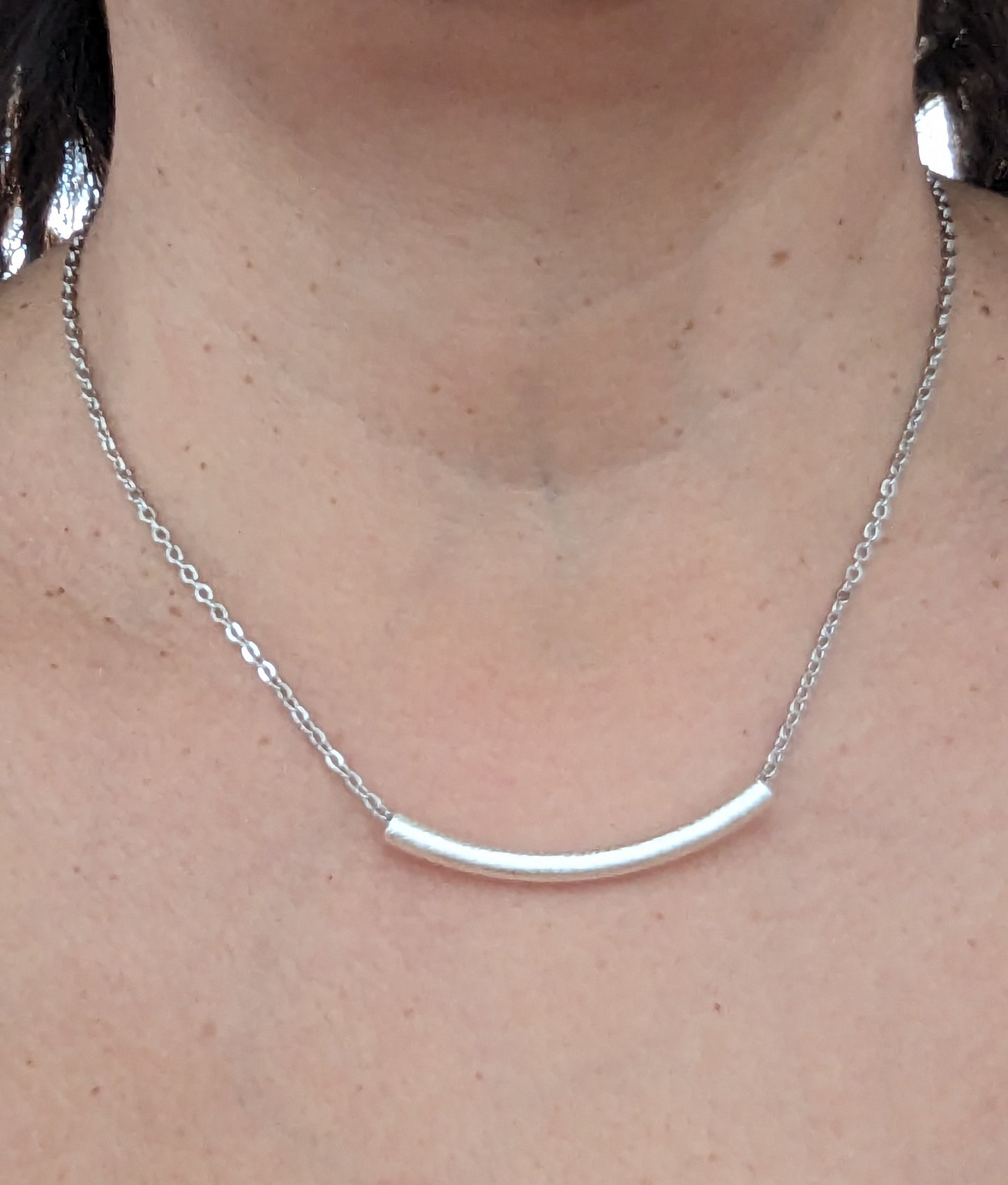 Necklace - 16.5 inches stainless steel link cable chain with large curved tube