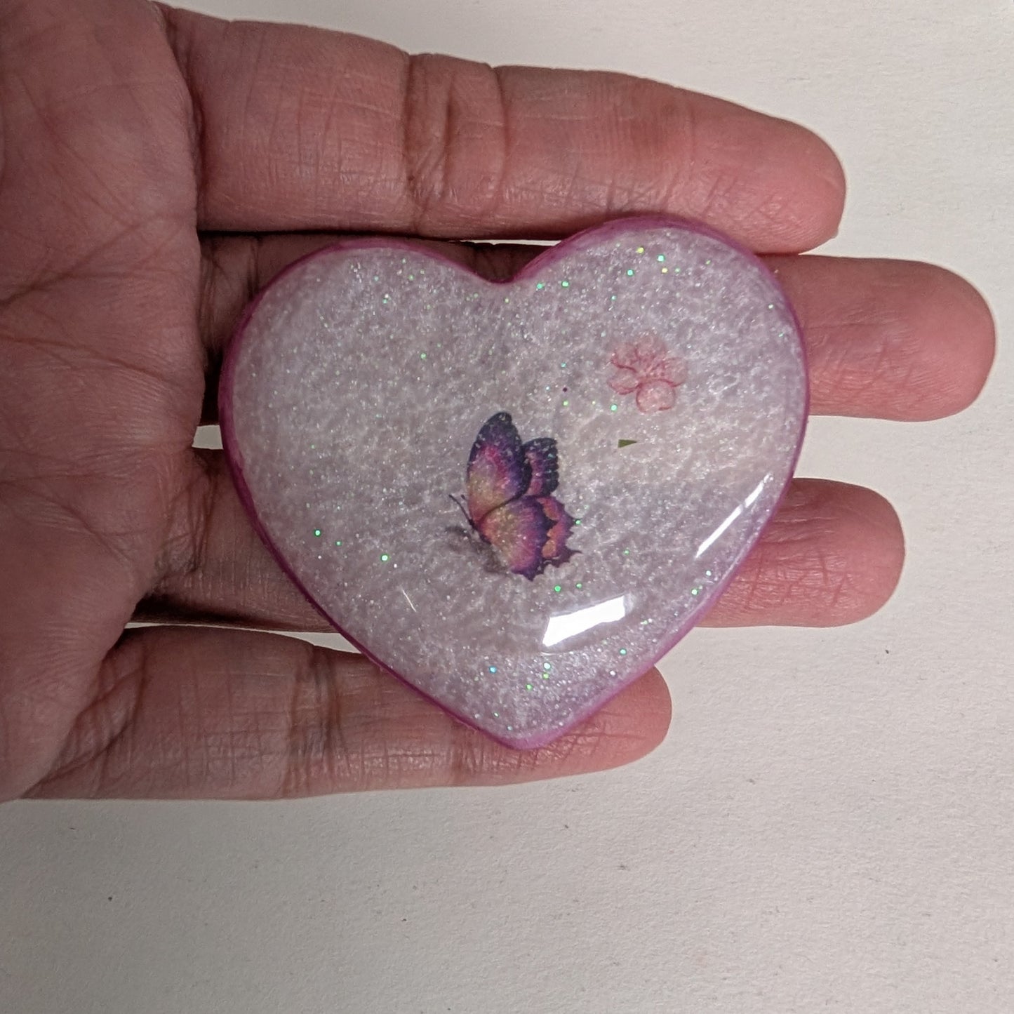 Pin - 3D resin heart pin with silver butterfly clutch