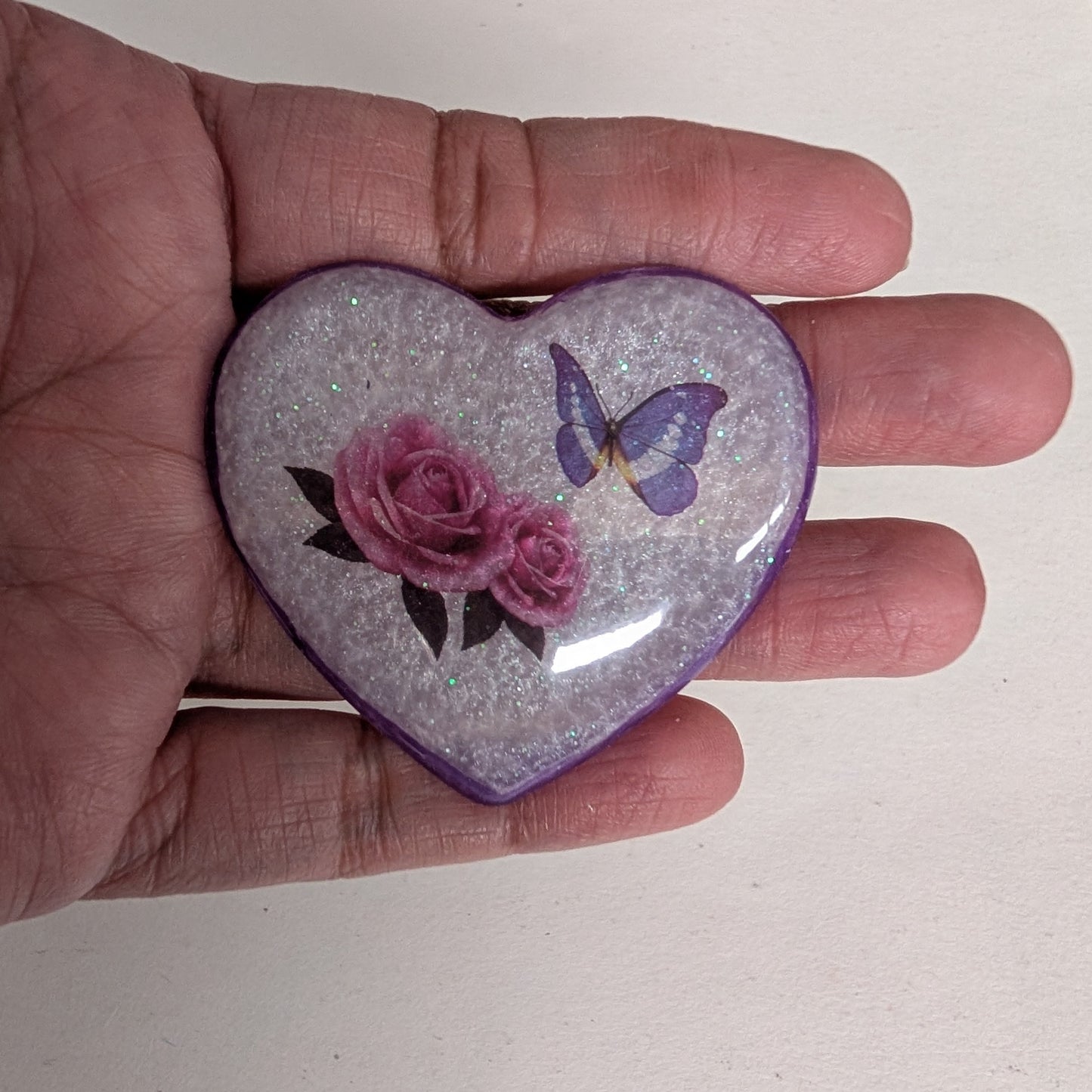 Pin - 3D resin heart pin with silver butterfly clutch