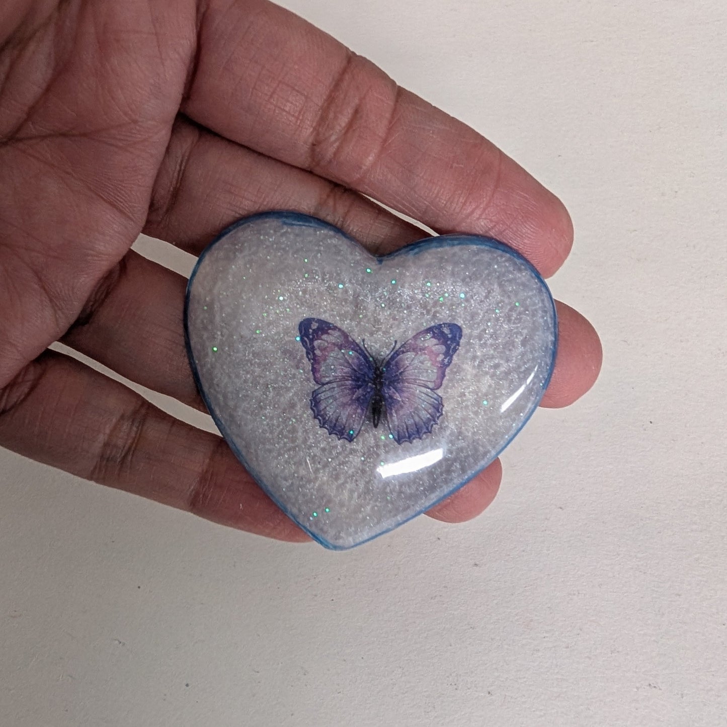 Pin - 3D resin heart pin with silver butterfly clutch
