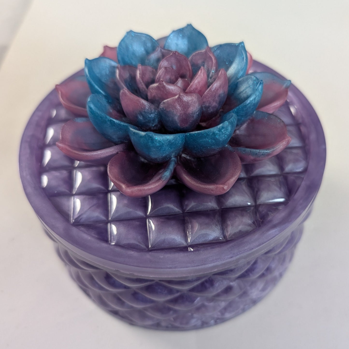 Large Round Resin Jewelry Organizer – Floral Keepsake Trinket Box for Rings & Treasures