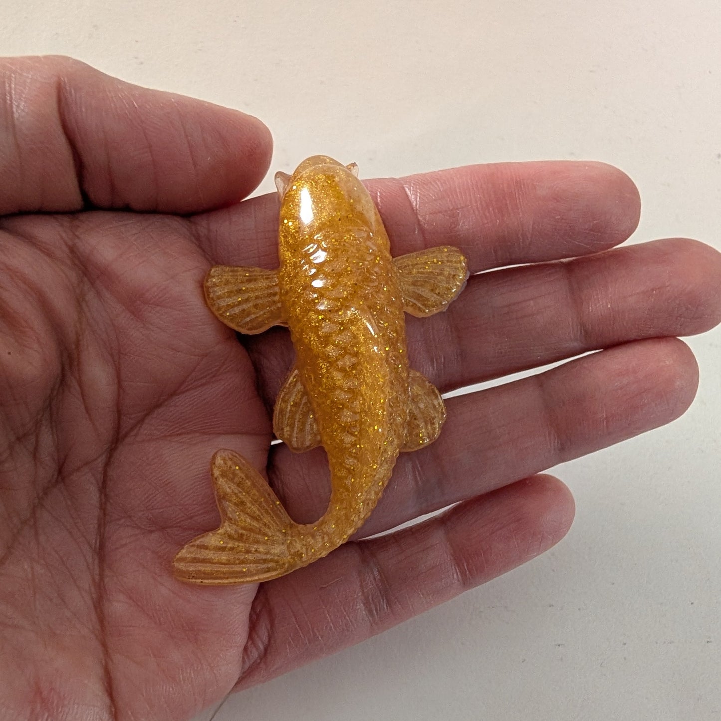 Pin - 3D fish resin pin with silver butterfly clutch