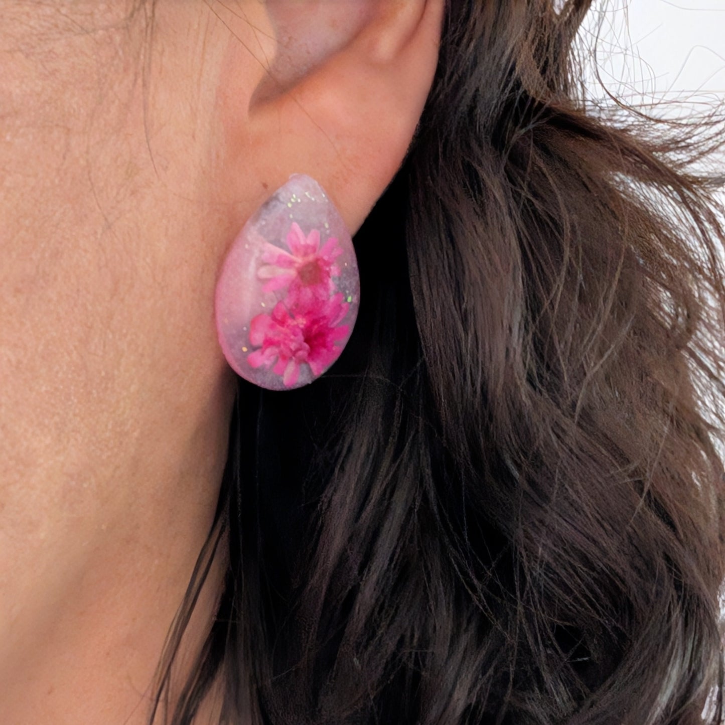 Earrings - 3D Dried flowers Resin on post