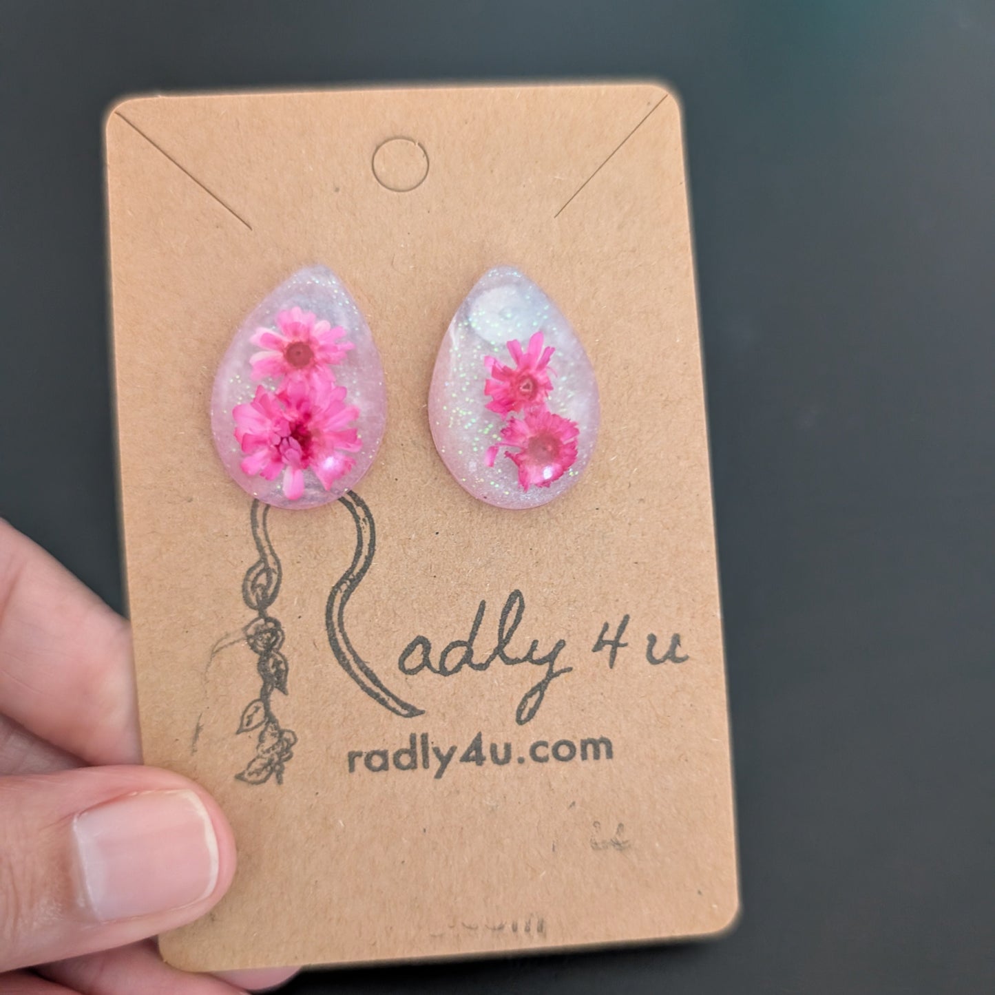 Earrings - 3D Dried flowers Resin on post