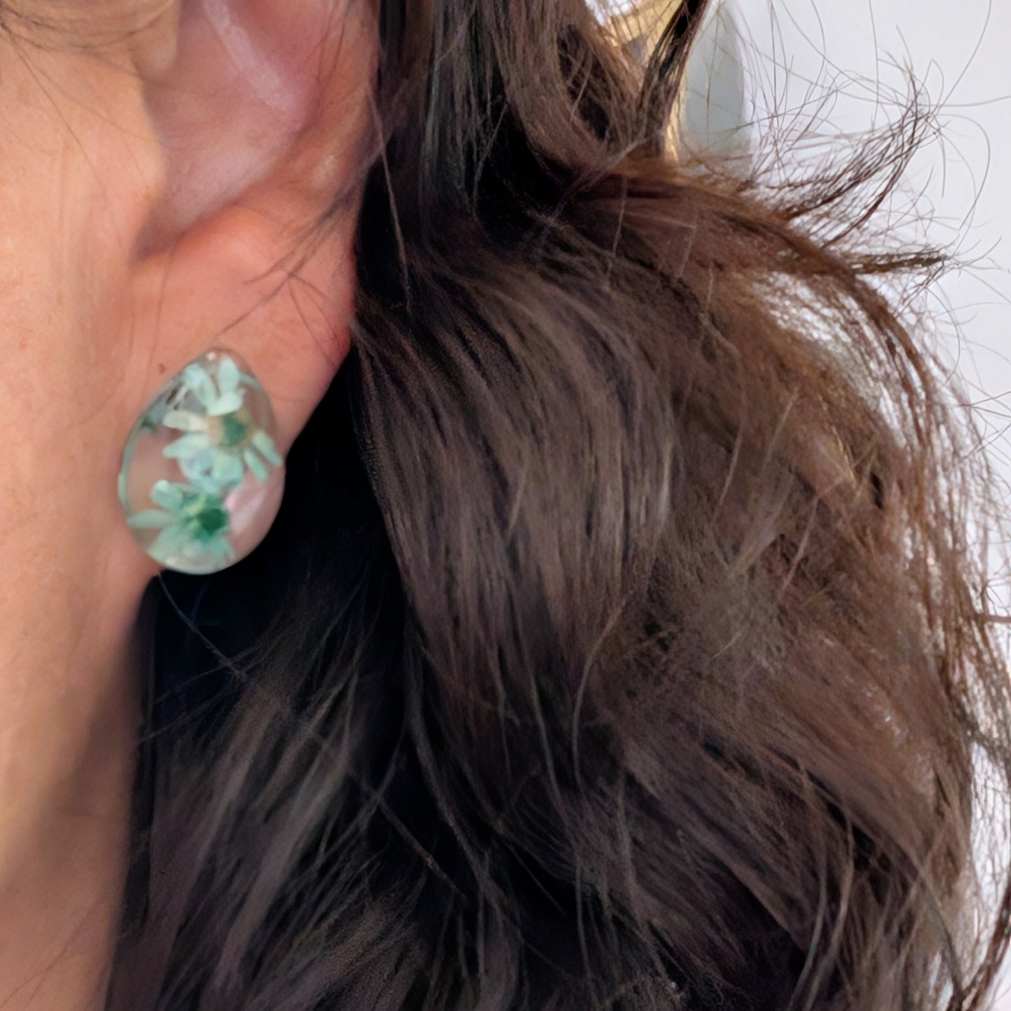 Earrings - 3D Dried flowers Resin on post