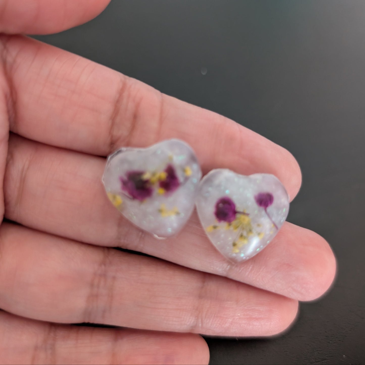 Earrings - 3D Dried flowers Resin on post
