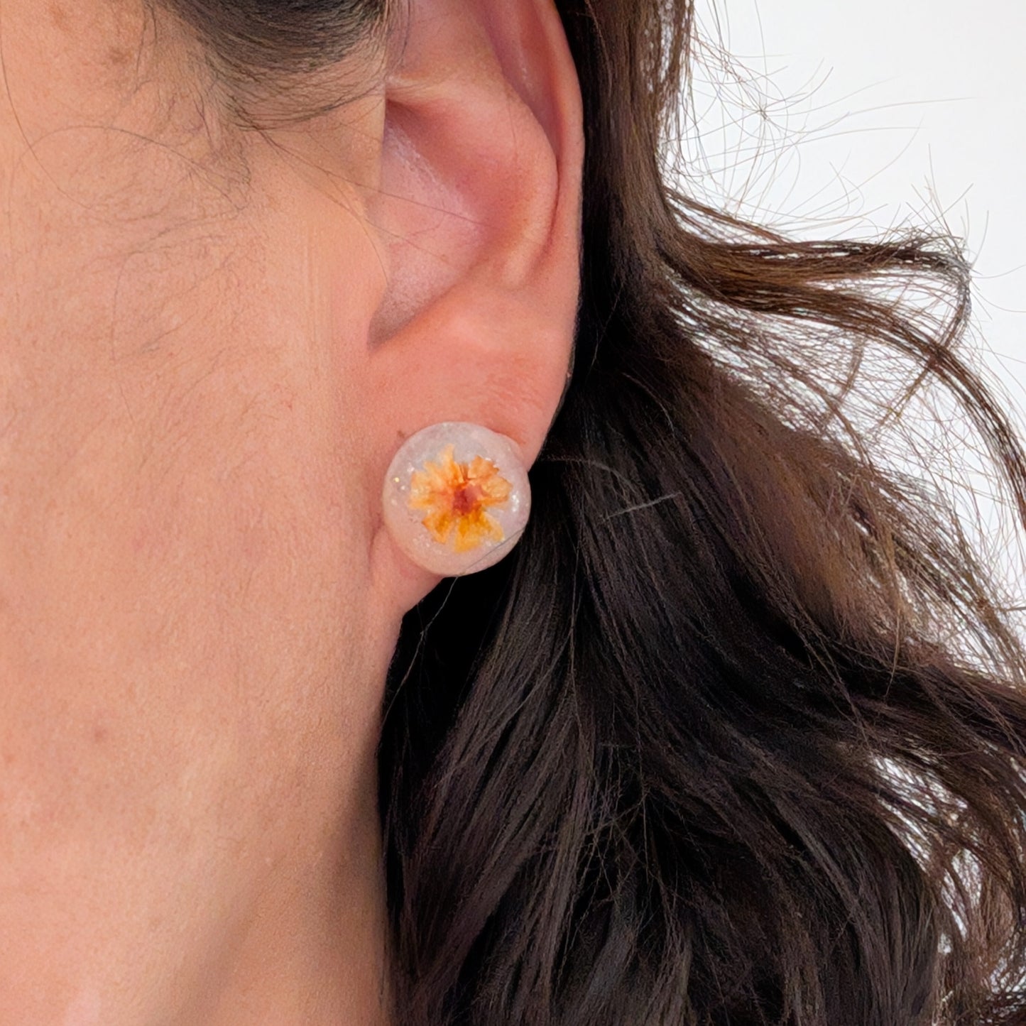 Earrings - Dried flowers Resin studs