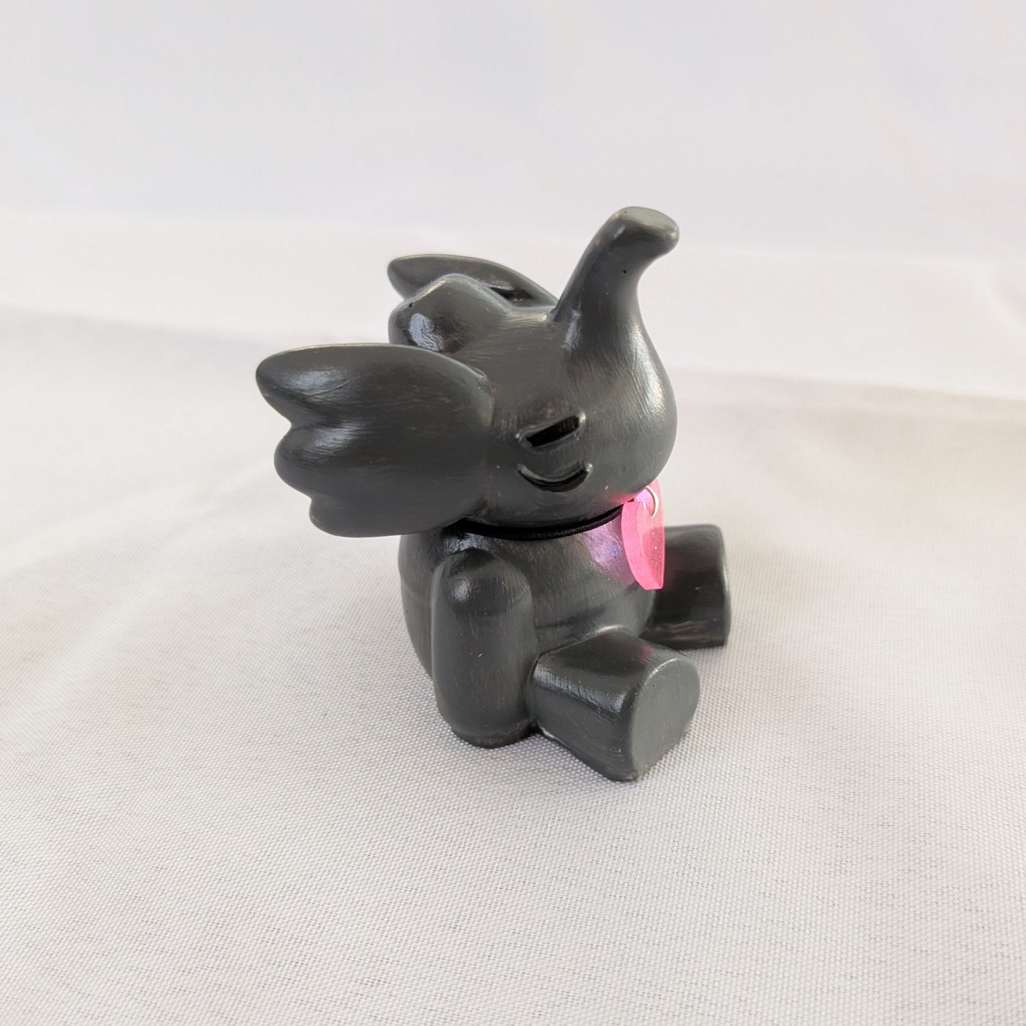Knickknack - Resin elephant