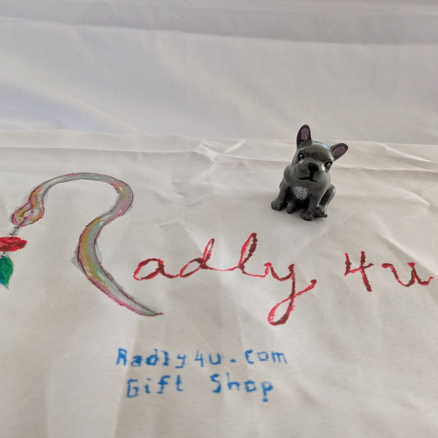Knickknack - Resin frenchie dog trinket