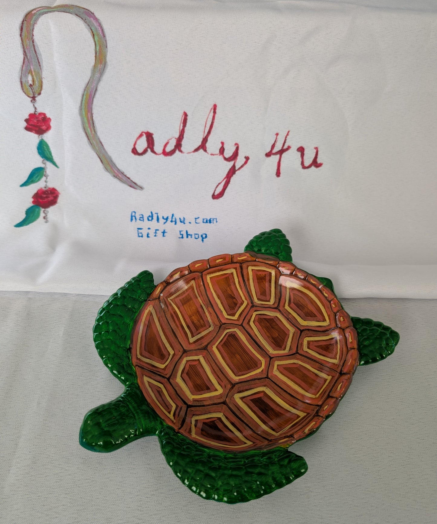 Knickknack - Resin Sea Turtle Tray