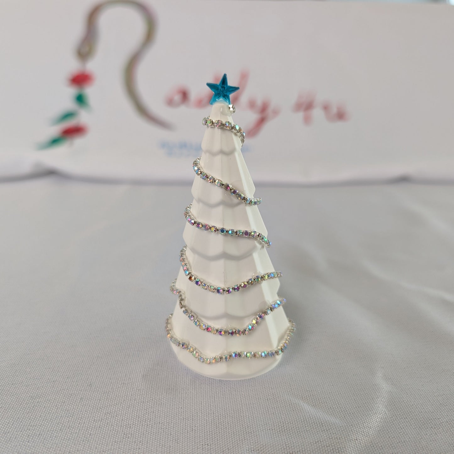 Knickknack - Resin Christmas tree trinket