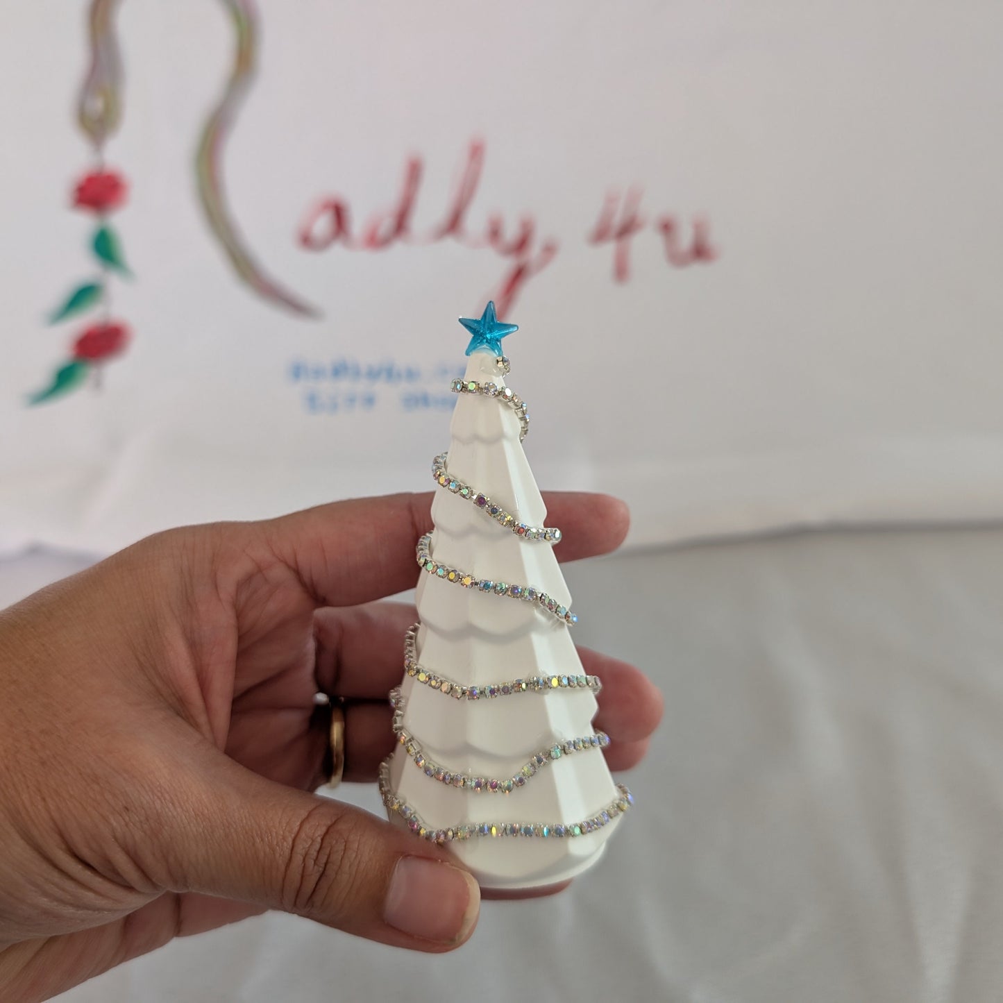 Knickknack - Resin Christmas tree trinket