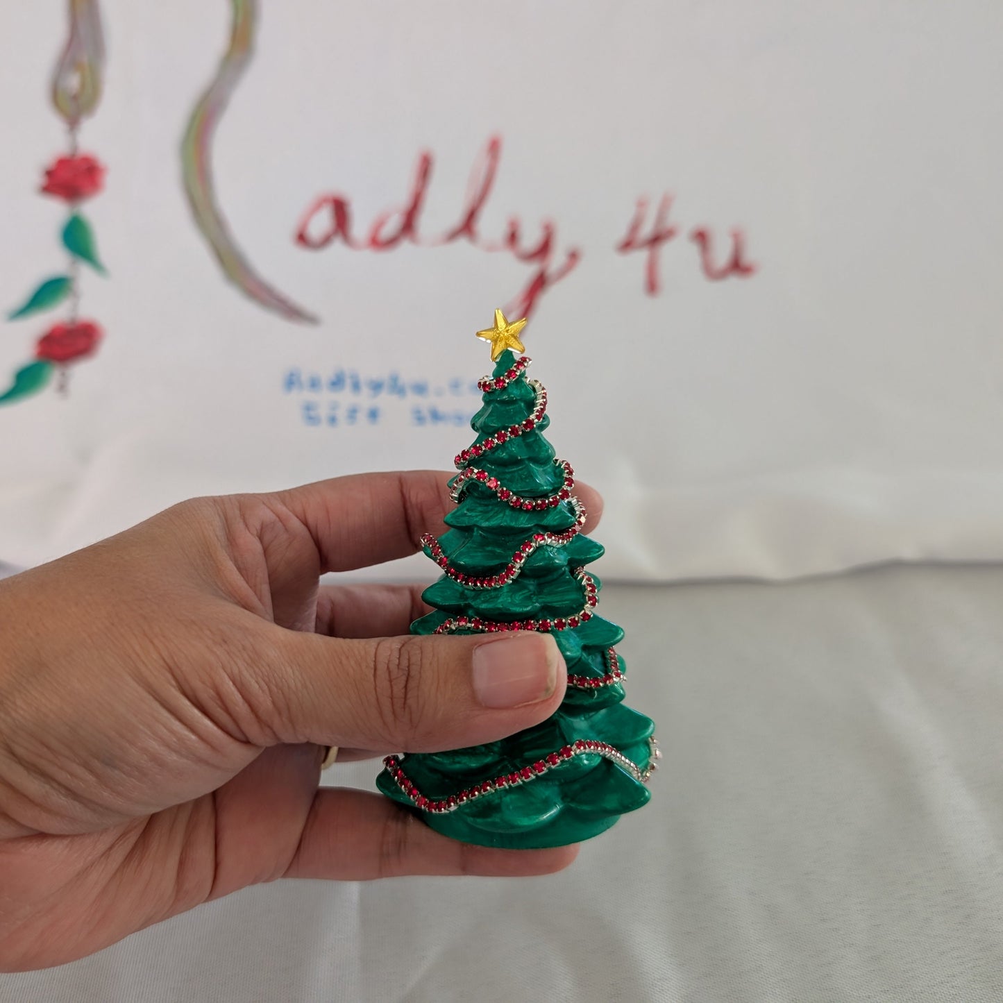 Knickknack - Resin Christmas tree trinket