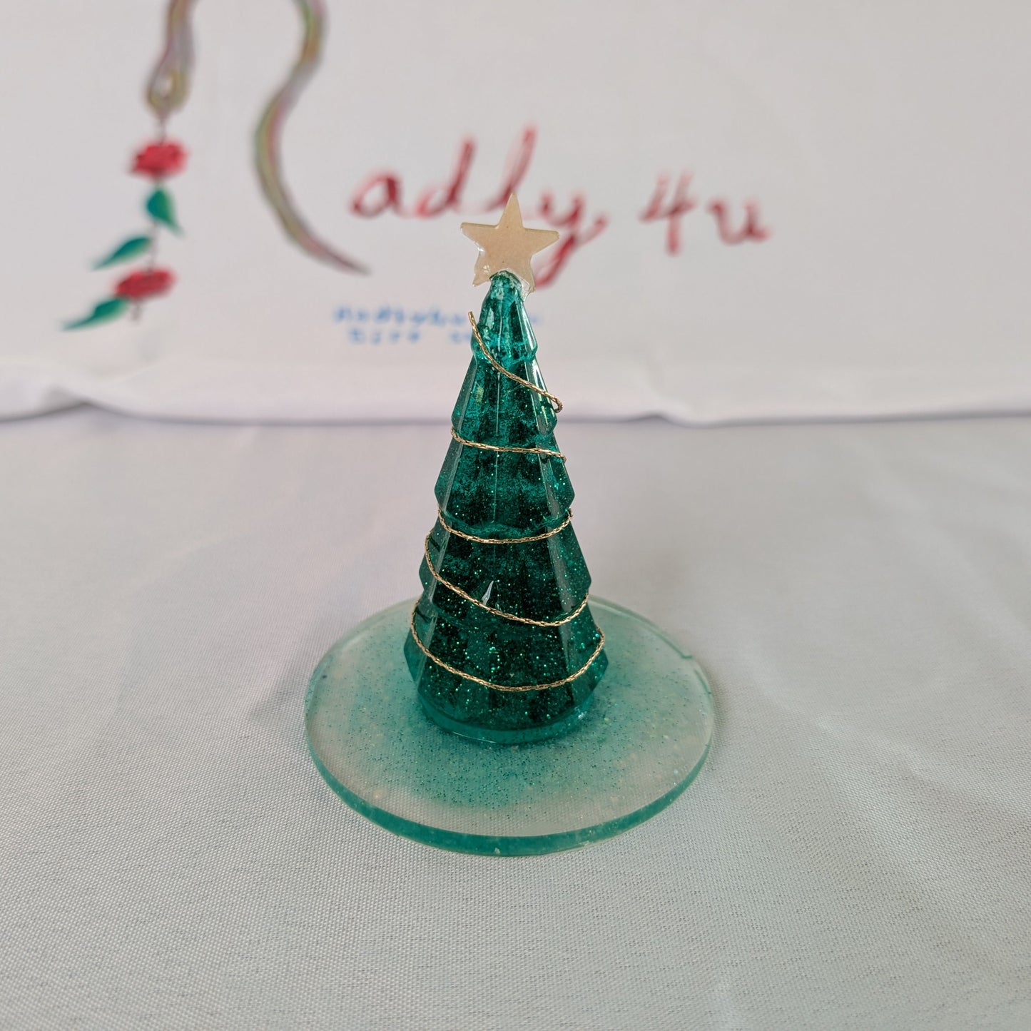Knickknack - Resin Christmas tree trinket