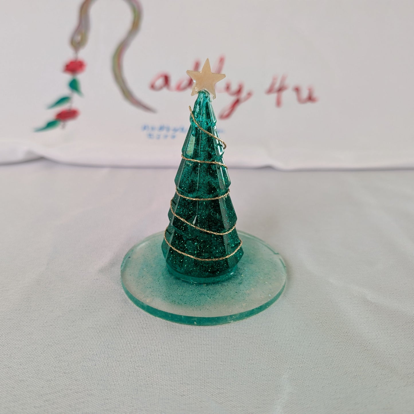 Knickknack - Resin Christmas tree trinket