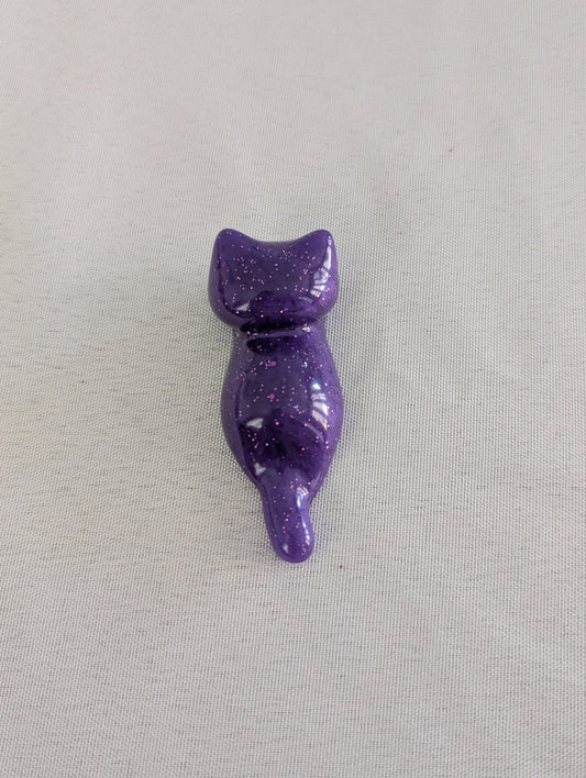 Resin small purple cat trinket