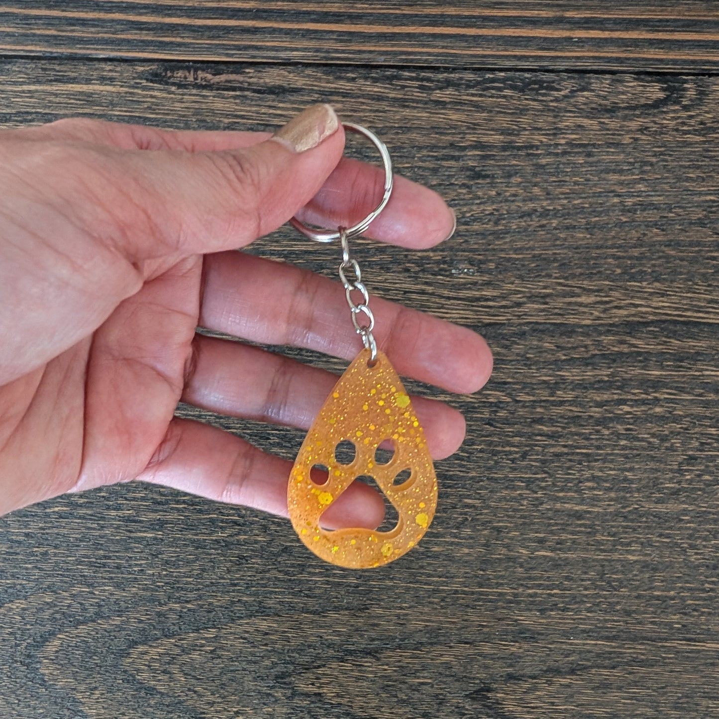 Keychain - Resin paw teardrop