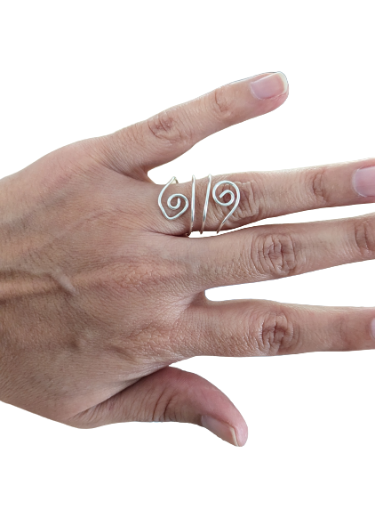 Ring - Inward twirl silver 18 gauge wire 1.0mm