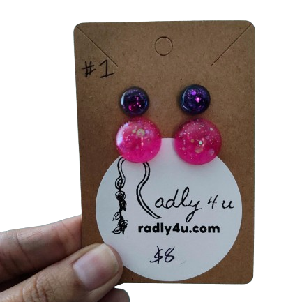 Earrings - Round resin studs (2 pairs)