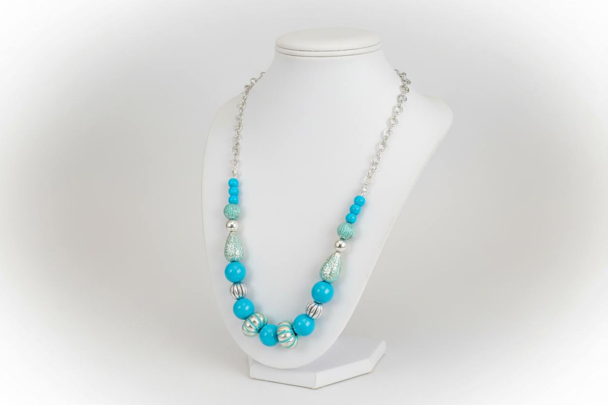 Necklace - 19.5 inches stainless steel 5mm Round Cable Chain with blue and silver acrylic beads