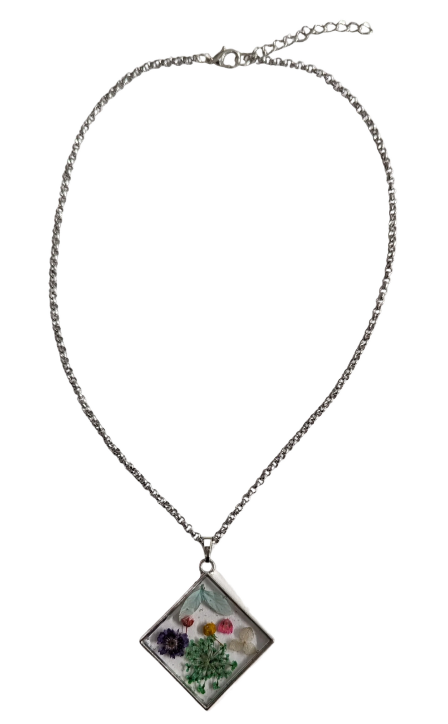 Necklace - 17.5 inches 3mm stainless steel rolo chain with resin and flowers silver pendant