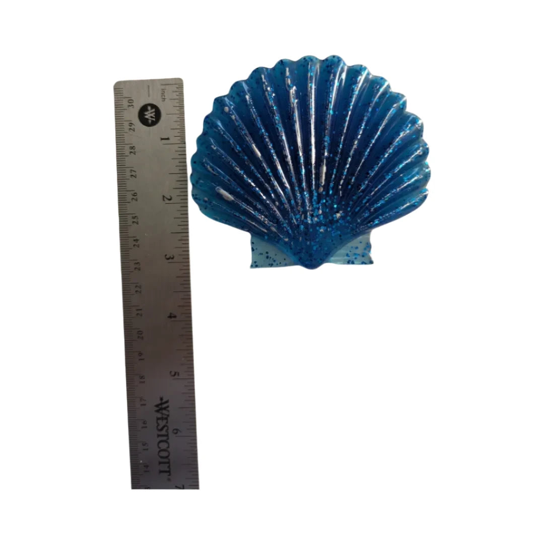Knickknack - Resin seashell trinket
