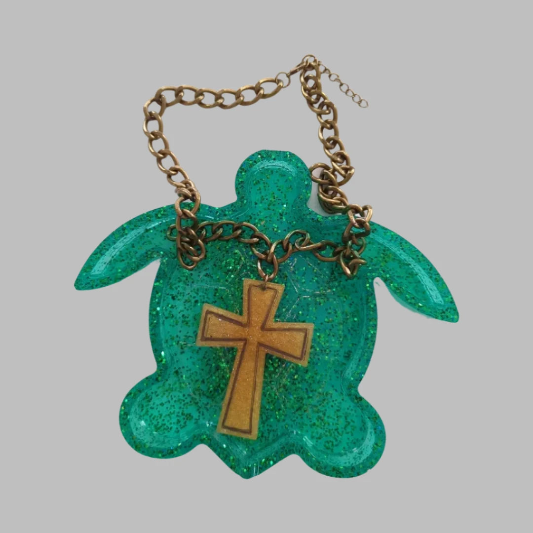 Necklace - 21 inches resin cross on curb chain antique brass
