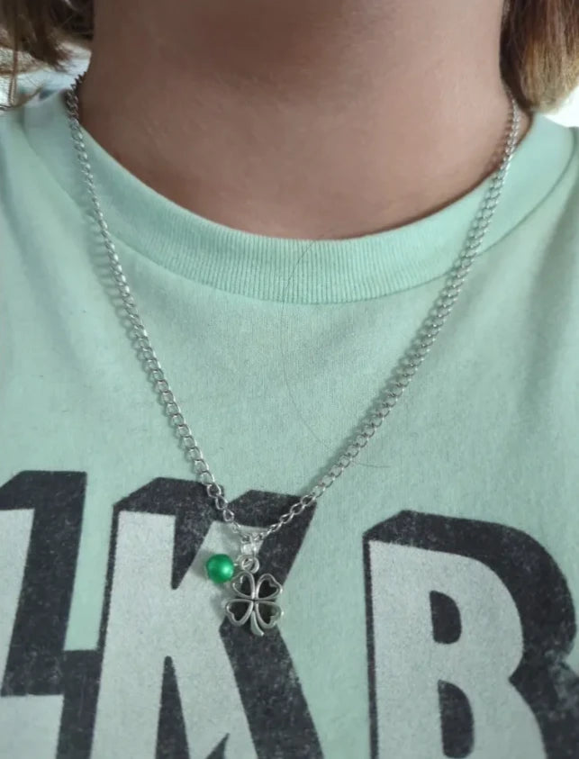 Necklace - 19 inches stainless steel curb chain with four leaf clover charm and green bead