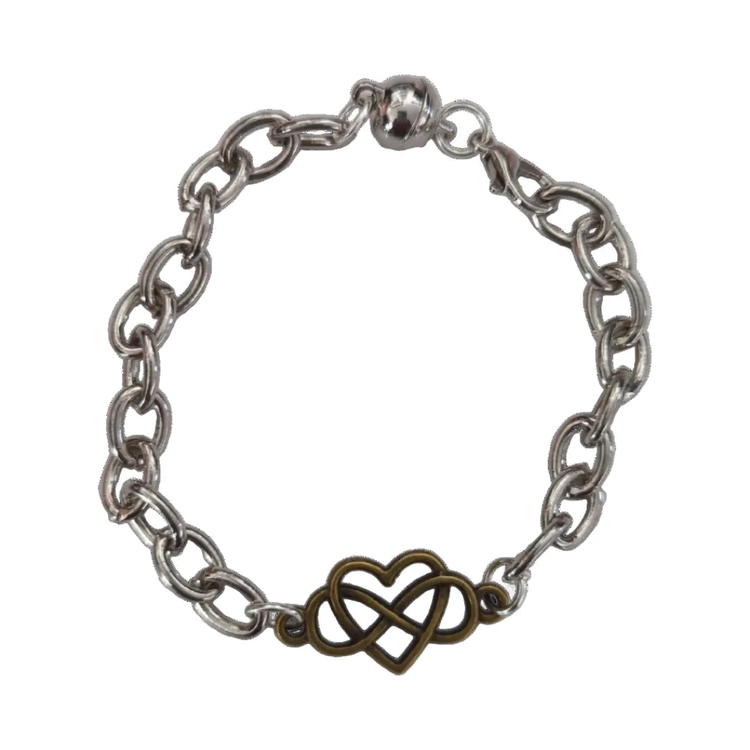 Bracelet - 7 inches silver curb chain with bronze pendant and round magnetic clasp