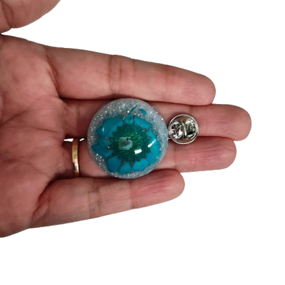 Pin - 3D large flower resin pin with silver butterfly clutch