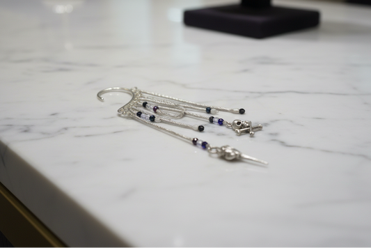 Raven Skull Chain Ear Cuff – No Piercing Gothic Wrap Earring