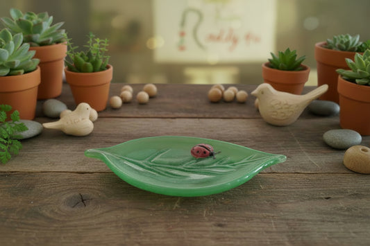 Handmade Resin leaf with ladybug Trinket/Jewelry tray