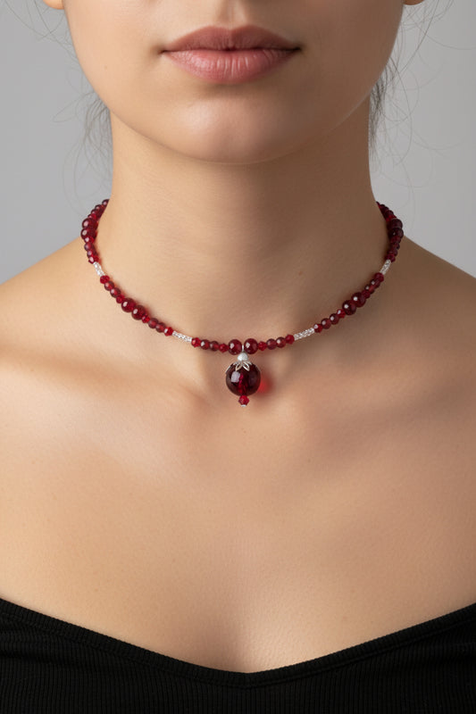 Vibrant Burgundy Glass Pendant Memory Wire Choker Necklace – Sparkling Red Crystal & Seed Bead Collar