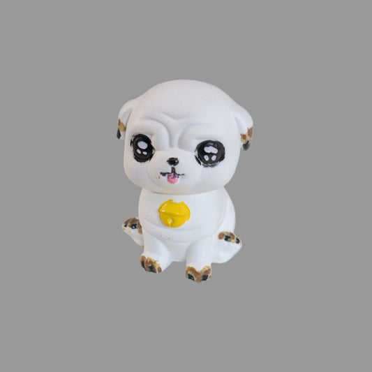 Knickknack - Resin small pug dog trinket

hand crafted with eco resin, and hand painted with acrylic paints.

Eco Resin feels similar to Ceramic or porcelain: smooth, cool to the touch, and non-plastic.