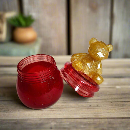 Add a touch of whimsy to your home with our Knickknack - Resin Jar. Featuring a playful bear screw on lid, this jar is perfect for storing small items. Measuring 2.75 x 2.75 inches with a height of 5 inches and a weight of 7.8 oz, it's both functional and fun!

Resin Jar with bear screw on lid