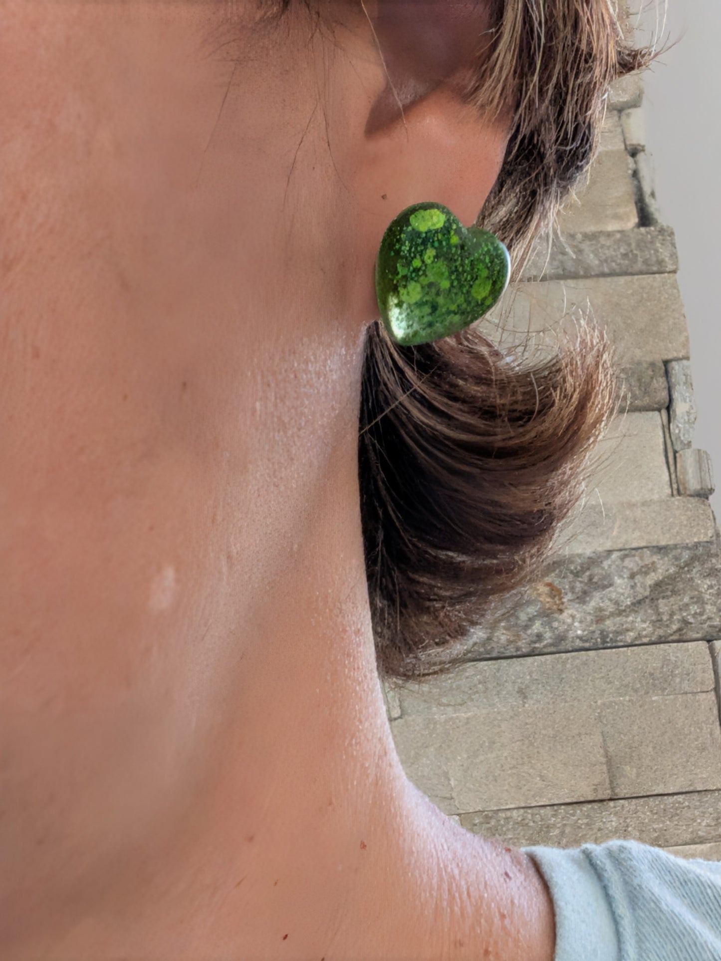 Earrings - Resin heart studs