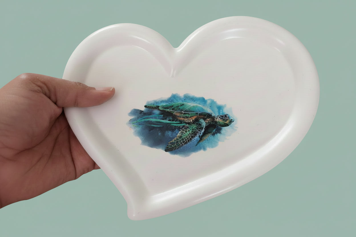 Large irregular resin heart tray