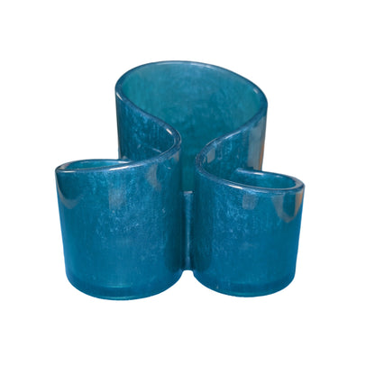 Keep your workspace stylishly organized with the Knickknack Large Resin Brush and Pen Holder. Measuring about 5 by 5 inches with a height of 4 inches