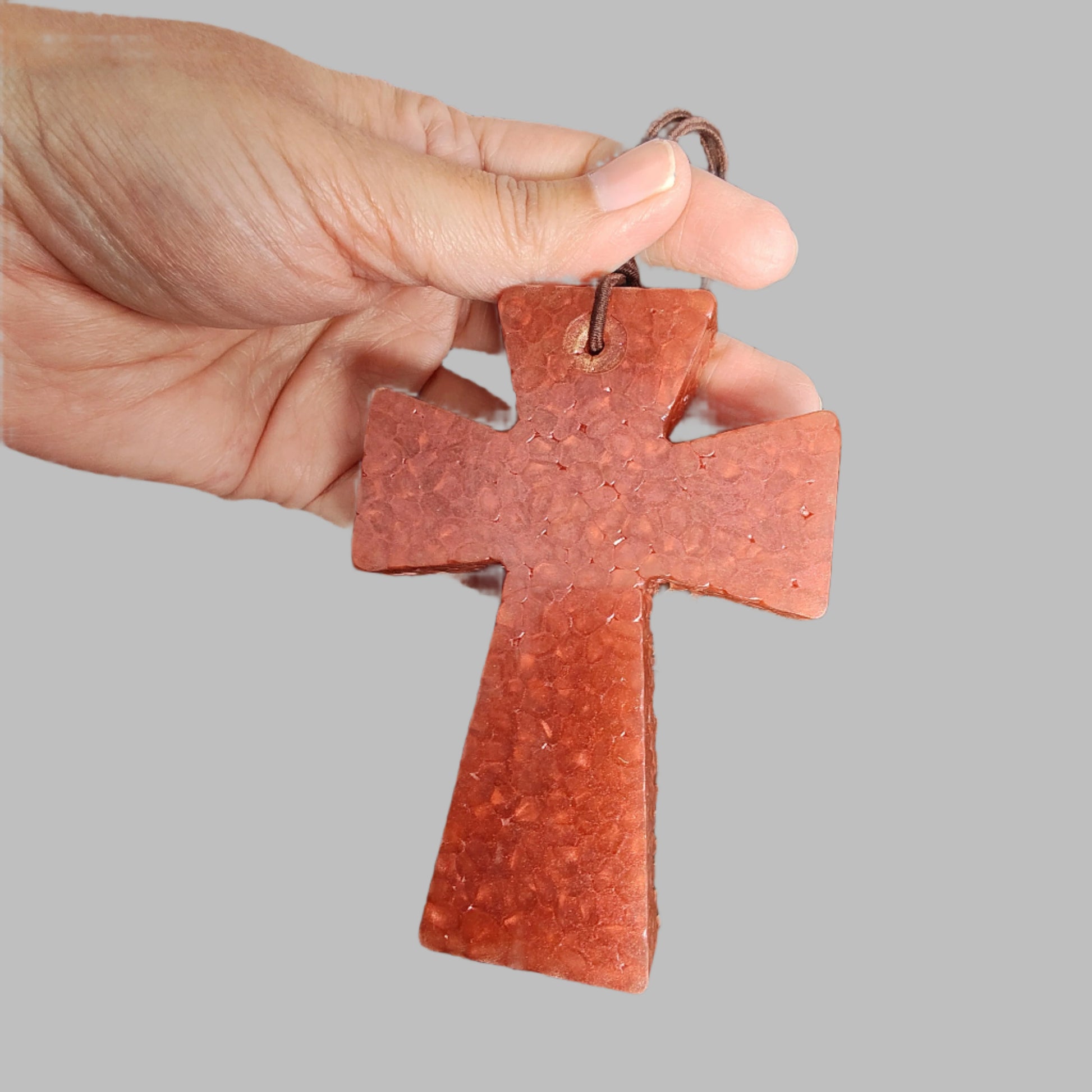 Enhance the ambiance of your vehicle or home with Freshie - Large Cross. This versatile air freshener provides long-lasting freshness while eliminating unwanted odors. Perfect for the car or home, Freshie - Large Cross is a must-have for those looking for a refreshing and inviting atmosphere.