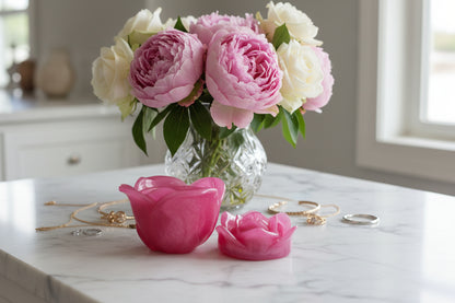 Elevate your space with this charming Knickknack - Resin rose trinket. Its intricate design and delicate details make it the perfect addition to your home decor. Keep your small treasures safe in its lidded compartment. A beautiful and functional piece that adds a touch of elegance to any room.