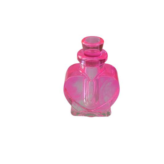 Add some love to your trinket collection with our Knickknack - Resin small heart potion bottle! Crafted from high-quality resin, this miniature bottle is perfect for storing small treasures or displaying as a unique home decor piece. The heart-shaped design adds a charming touch to any space.